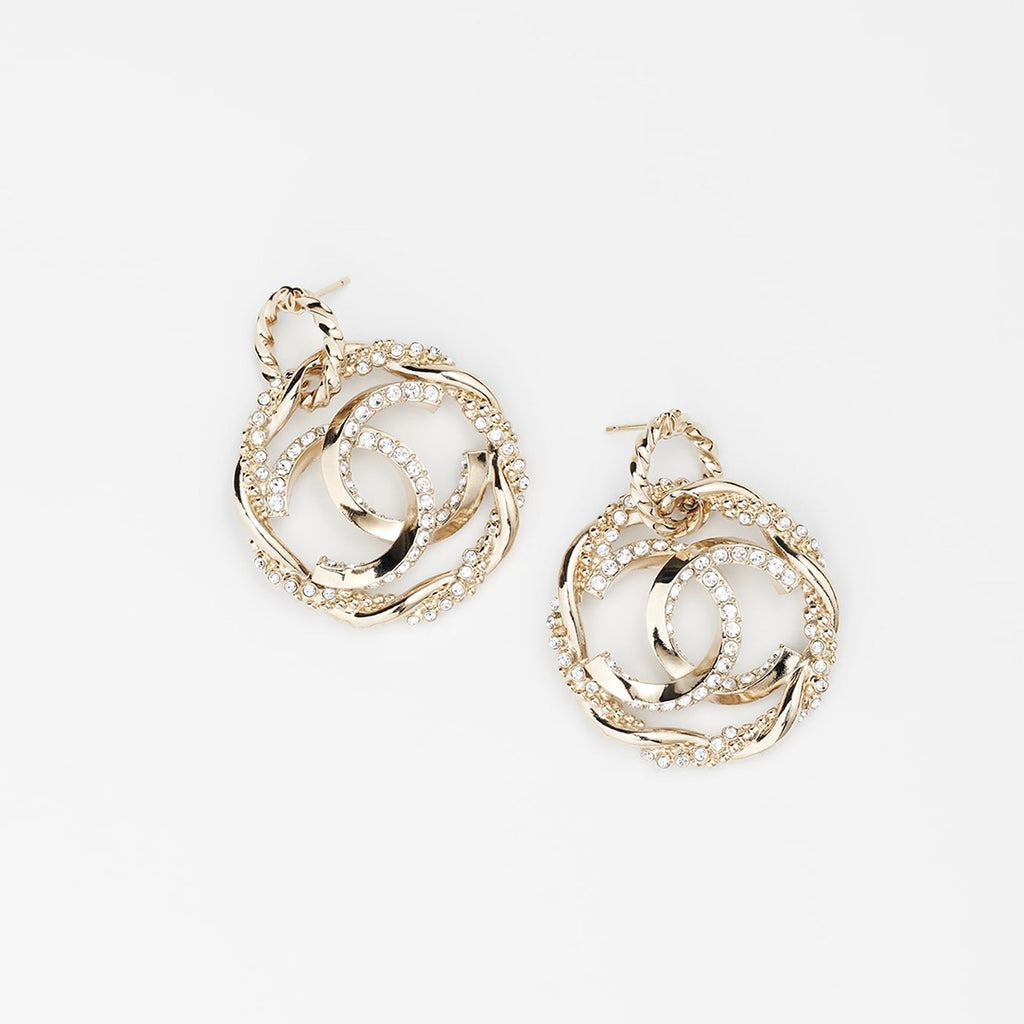 18K Chanel Round Diamond Earrings