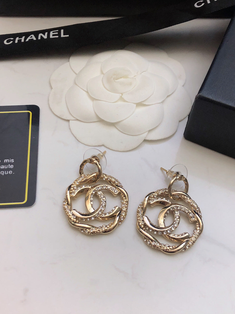 18K Chanel Round Diamond Earrings