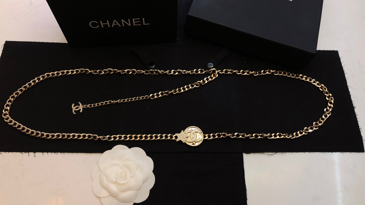 18K Chanel Rhinestone Star Chain Necklace