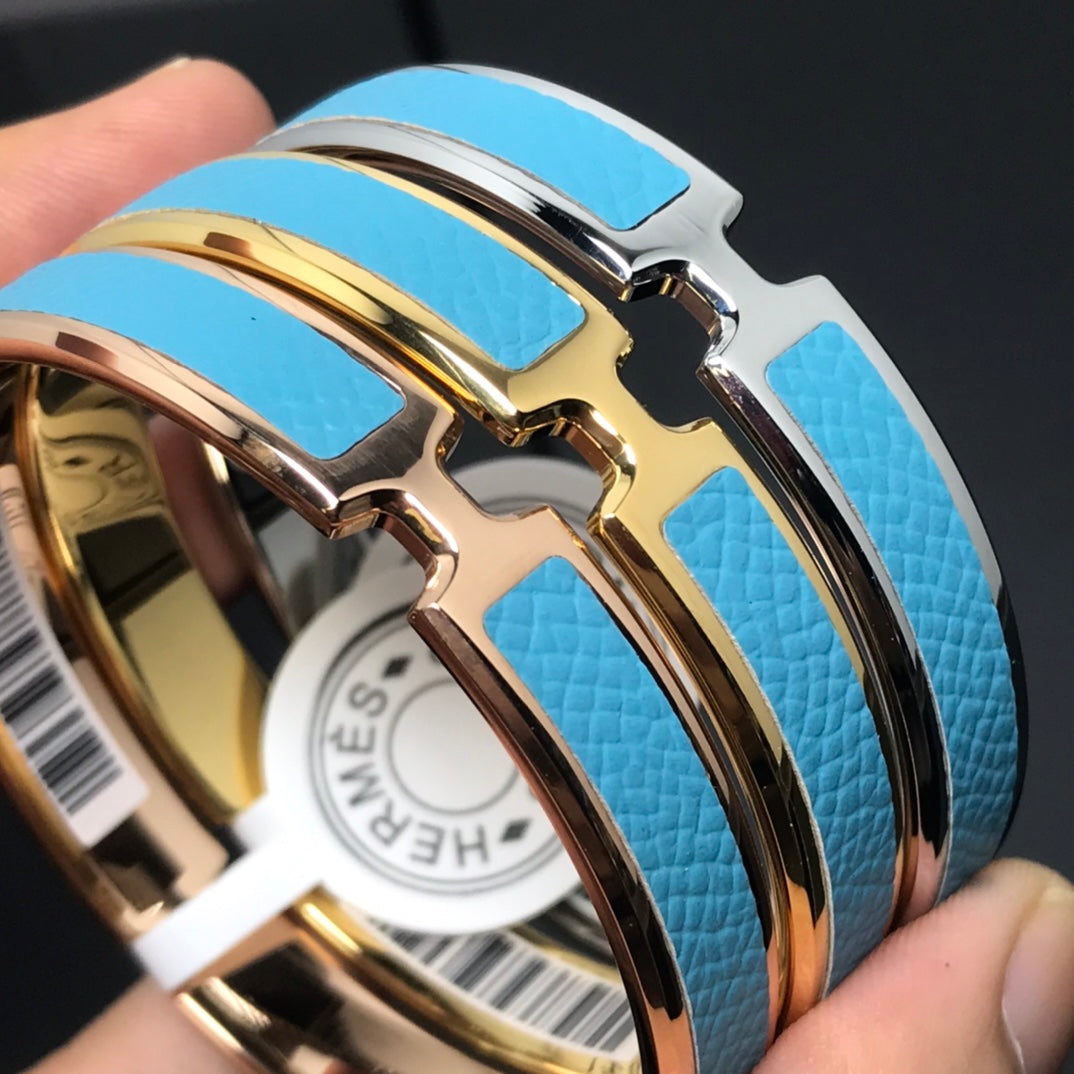 18K Hermes Olympe Blue Bracelet