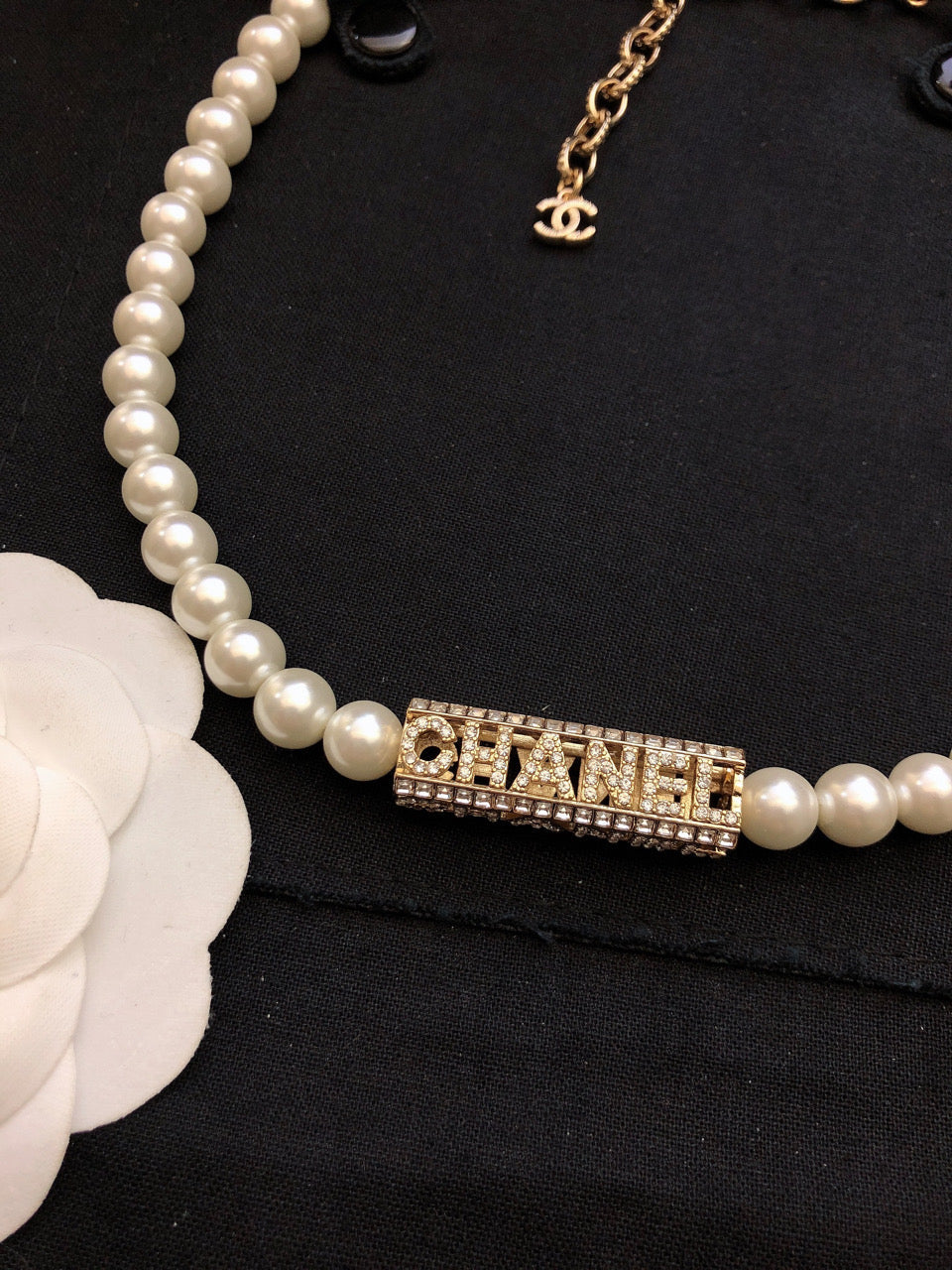 18K Chanel Script Pearls Chain Necklace