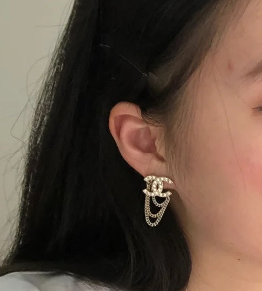 18K Chanel Chain Pendant Earrings