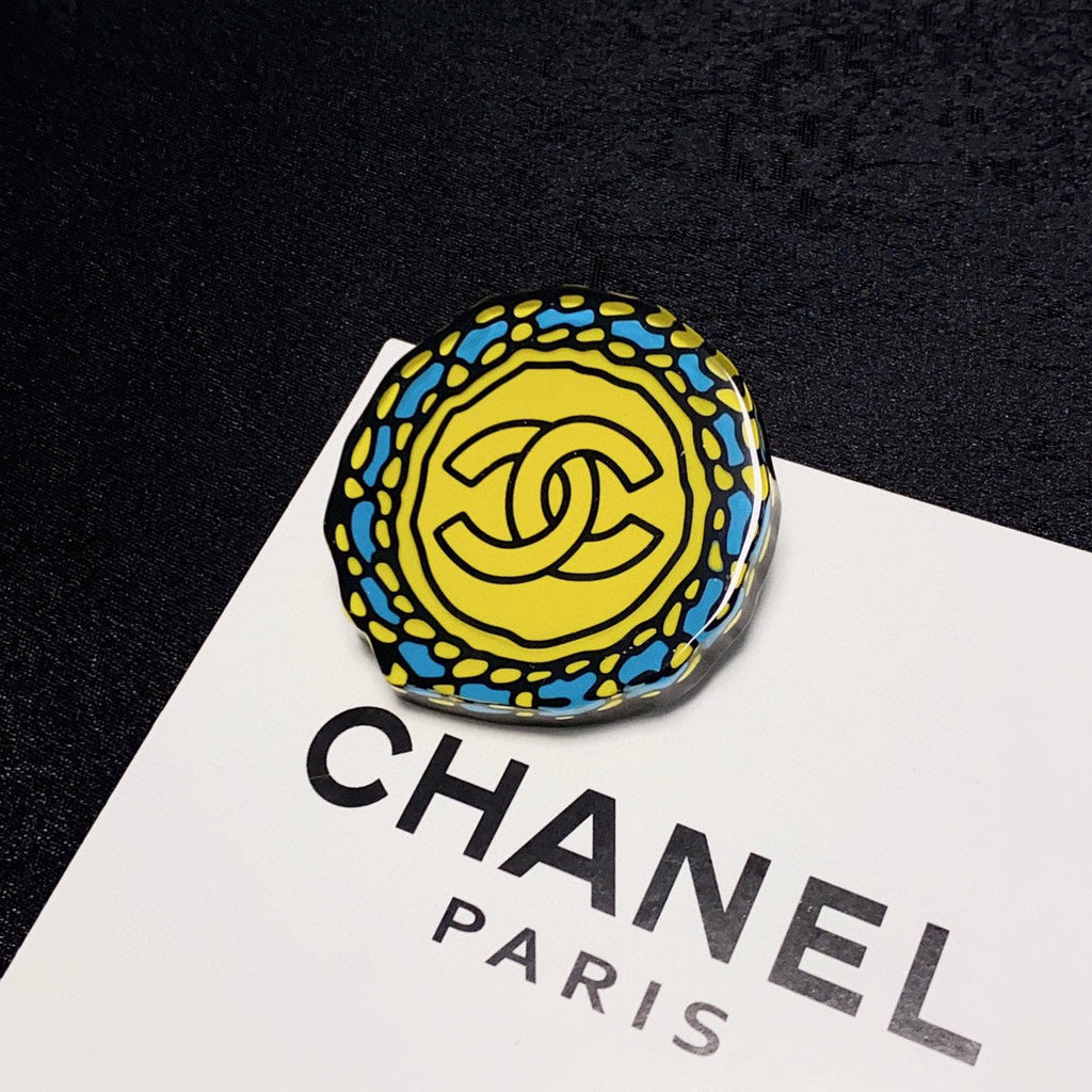 18K Chanel Color Brooch