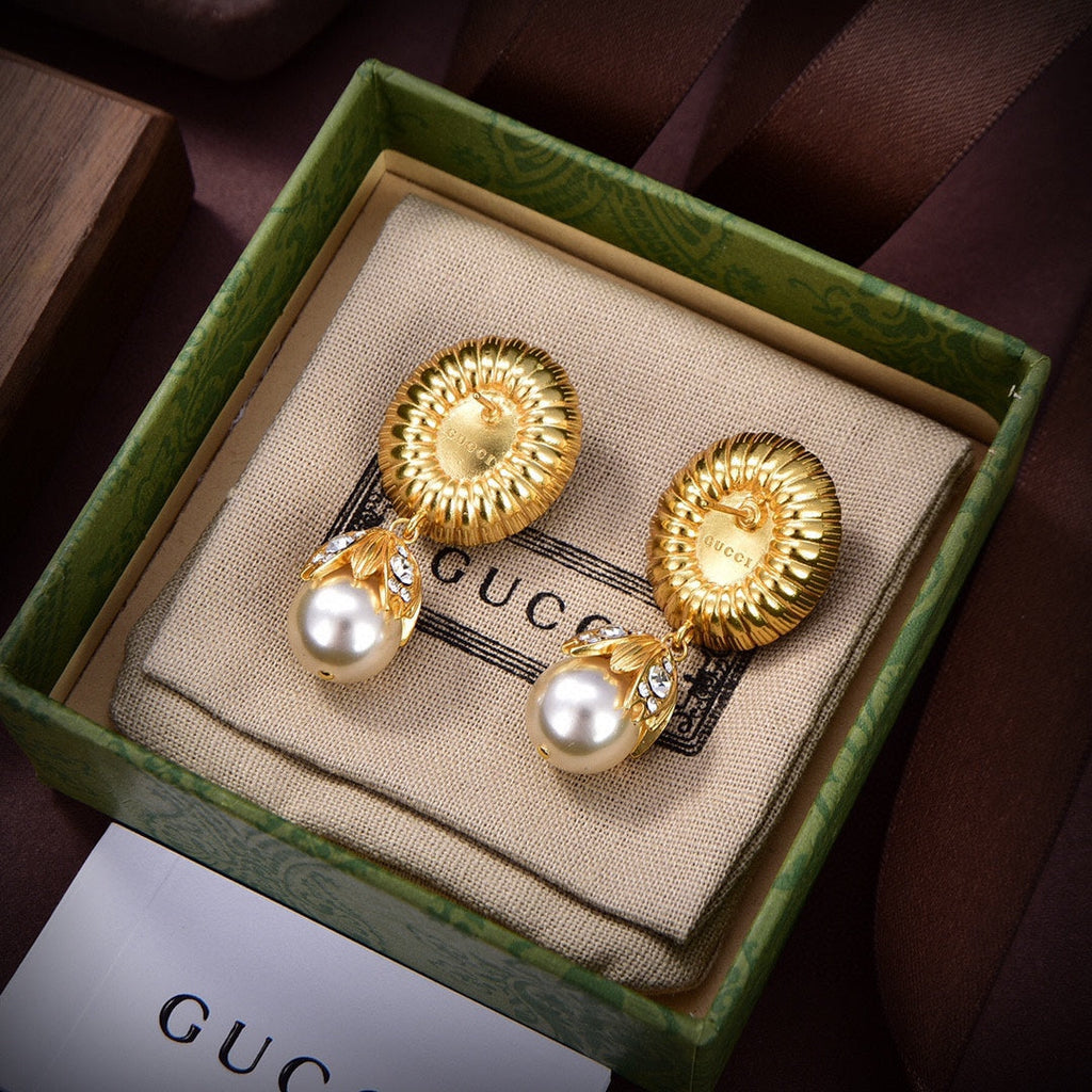 18K Gucci Double Pearl Earrings