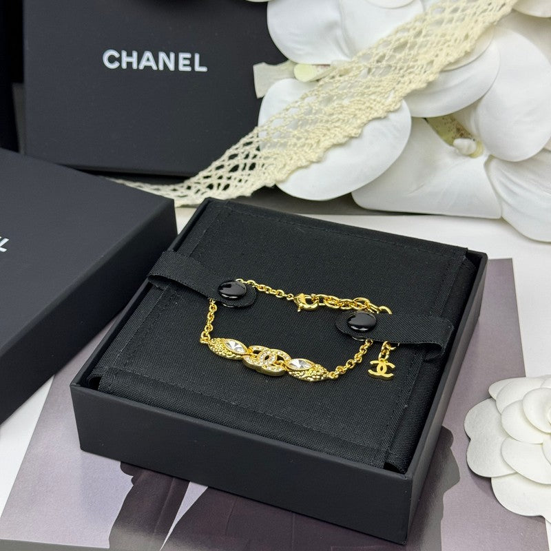 18K Chanel 26C Diamond Gold Bracelet