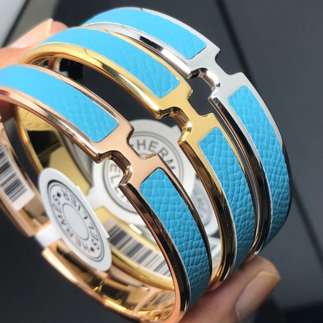 18K Hermes Olympe Blue Bracelet