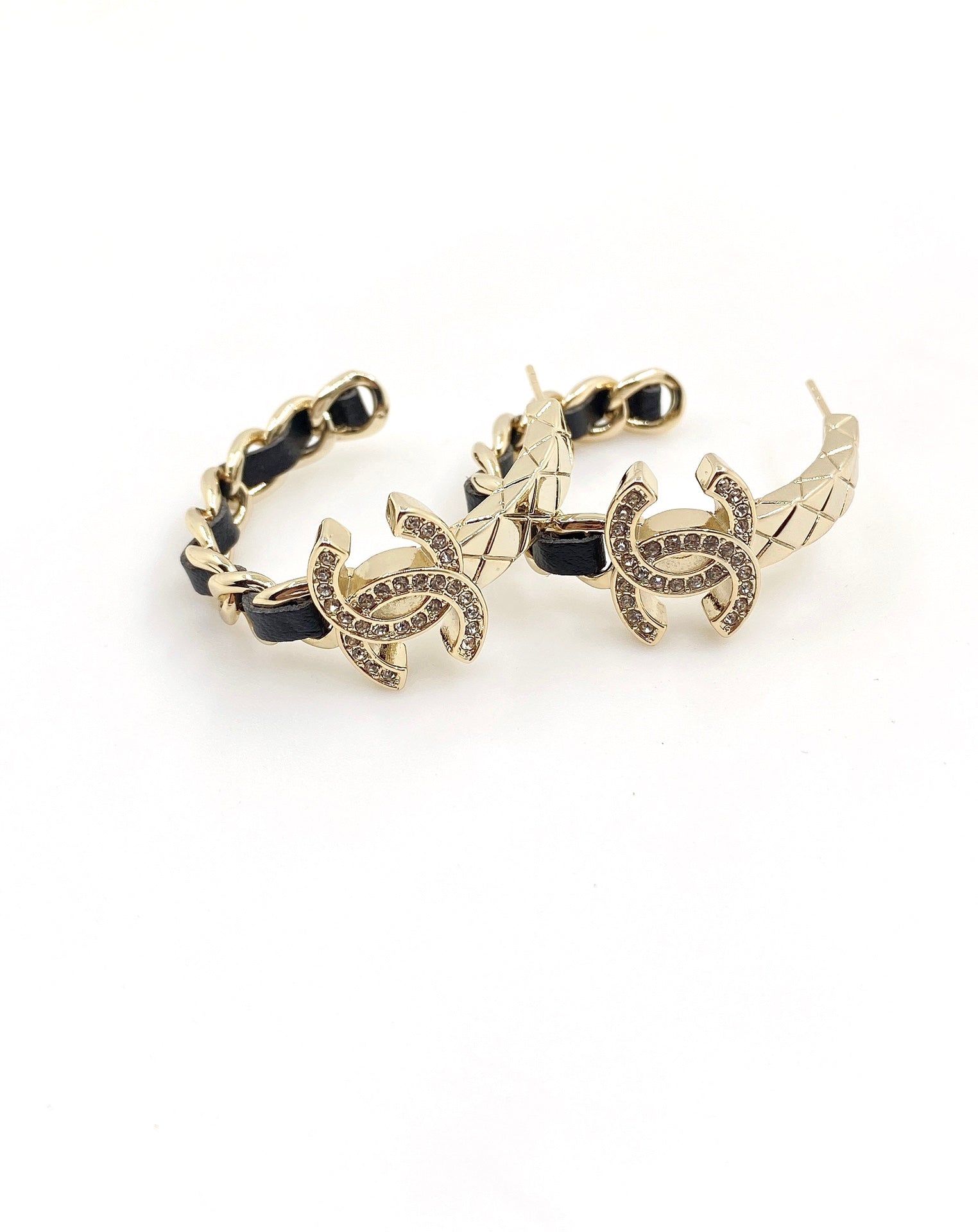 18K Chanel Black Open Earrings