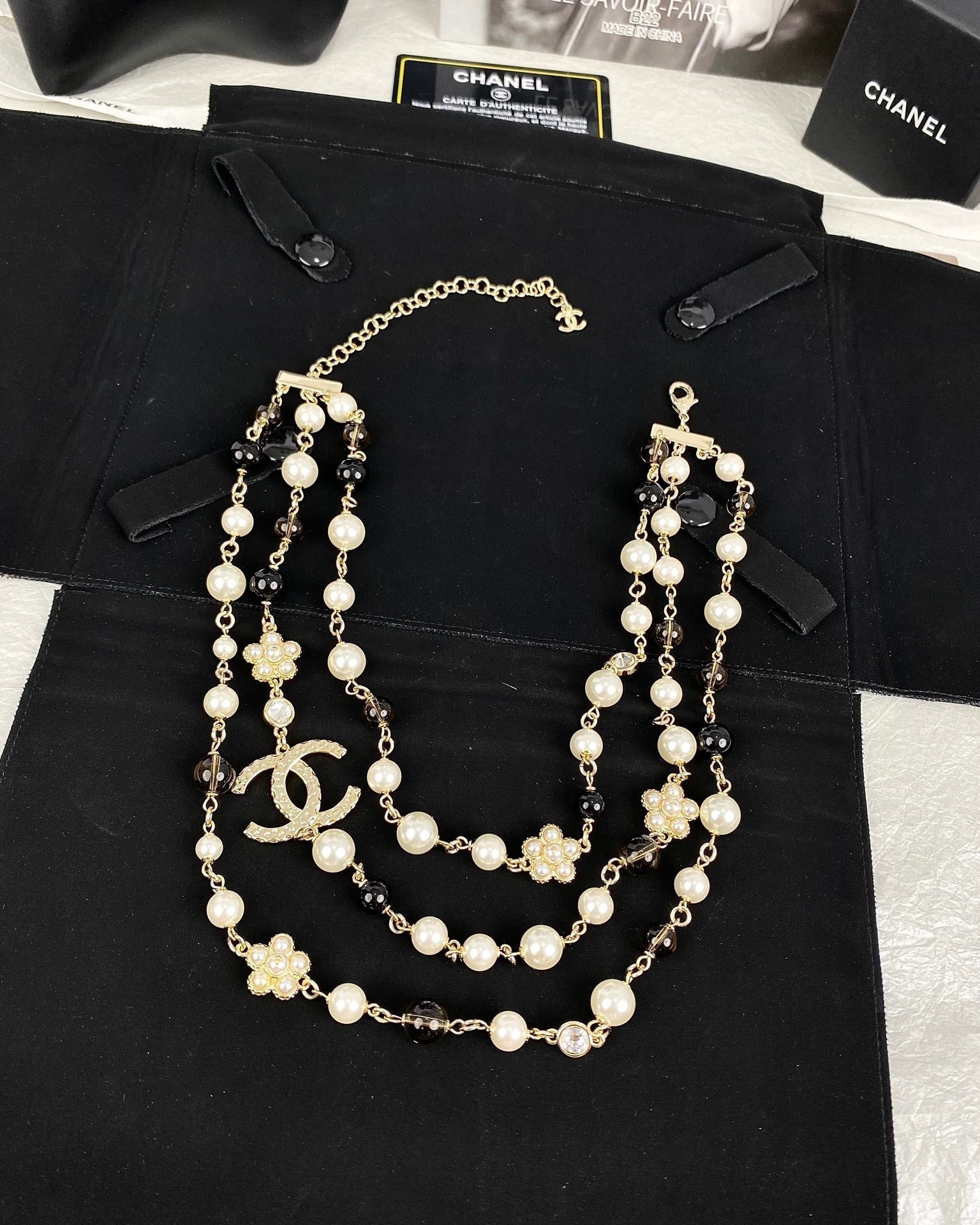 18K Chanel 24B Long Pearls Necklace
