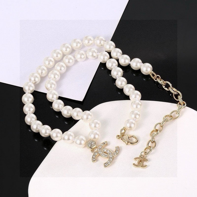 18K Chanel Pearl Chain Diamond Necklace