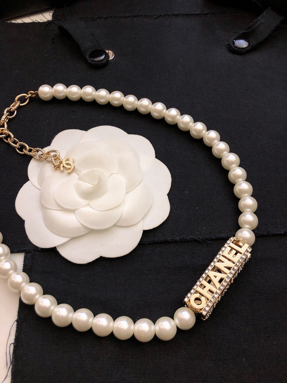 18K Chanel Script Pearls Chain Necklace