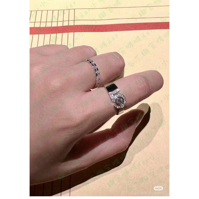 18K Chanel No.5 Diamond Ring