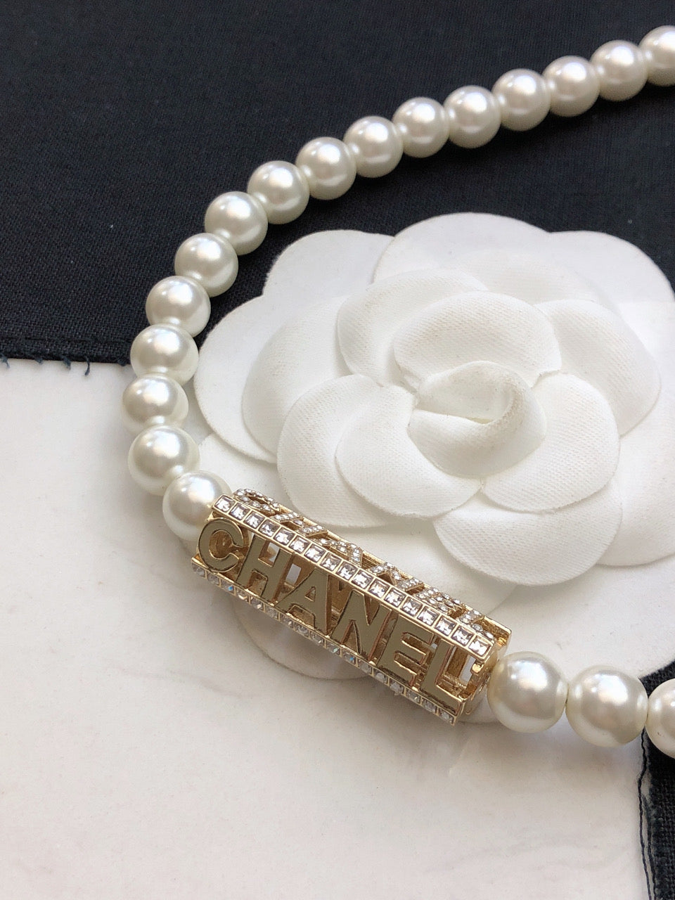 18K Chanel Script Pearls Chain Necklace