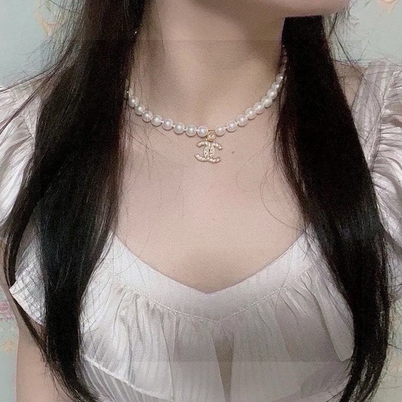 18K Chanel Pearl Chain Diamond Necklace