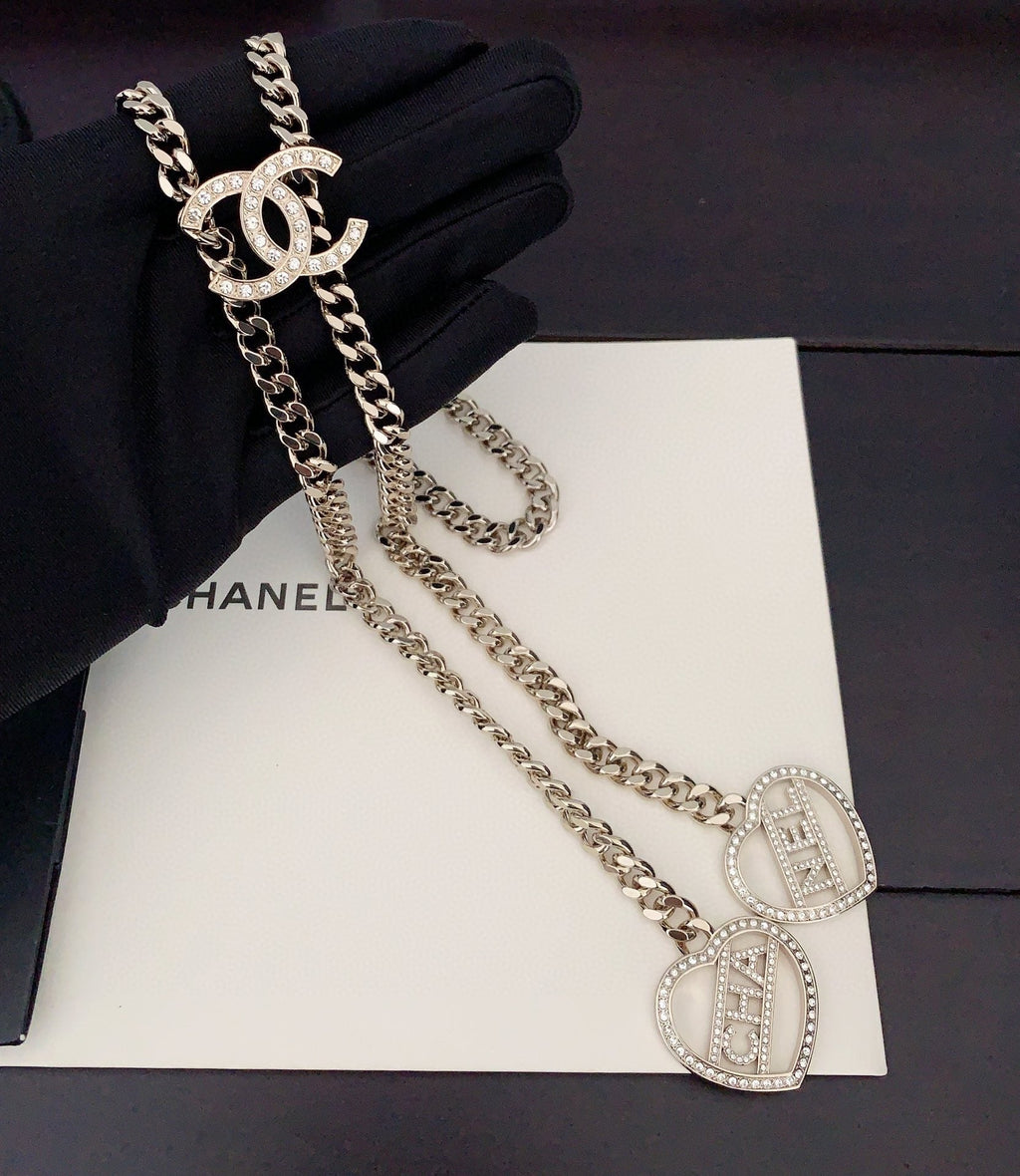 18K Chanel Heart Chain Necklace
