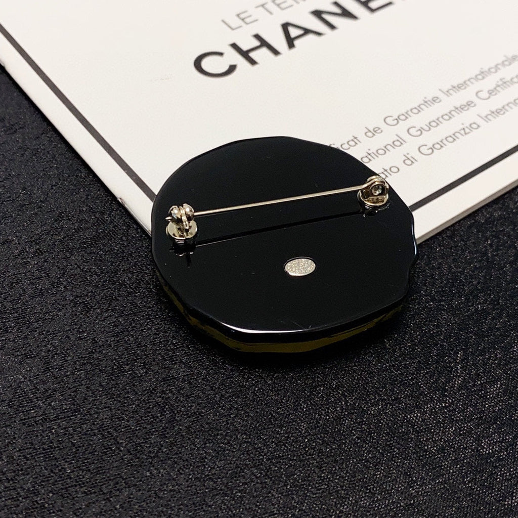 18K Chanel Color Brooch