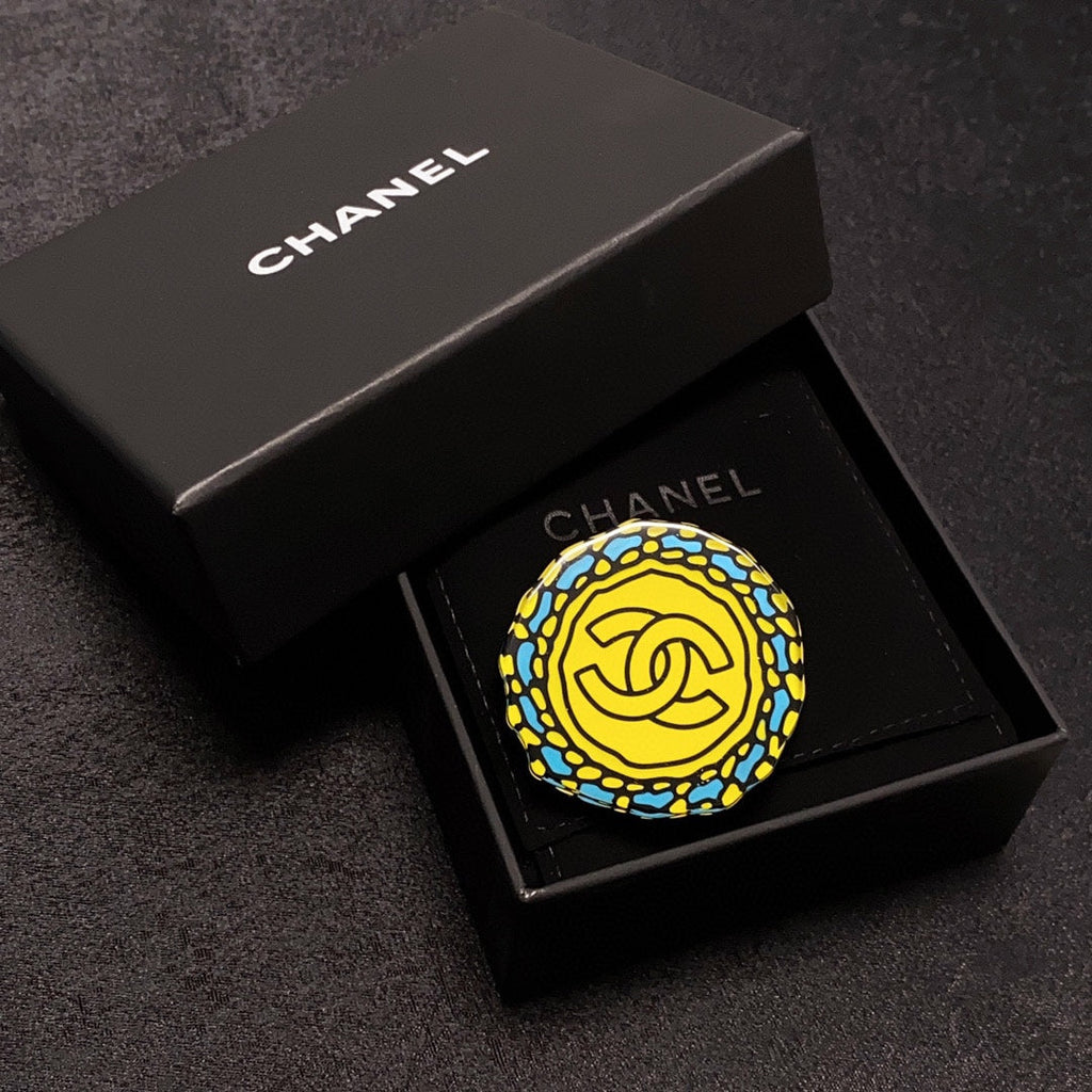 18K Chanel Color Brooch