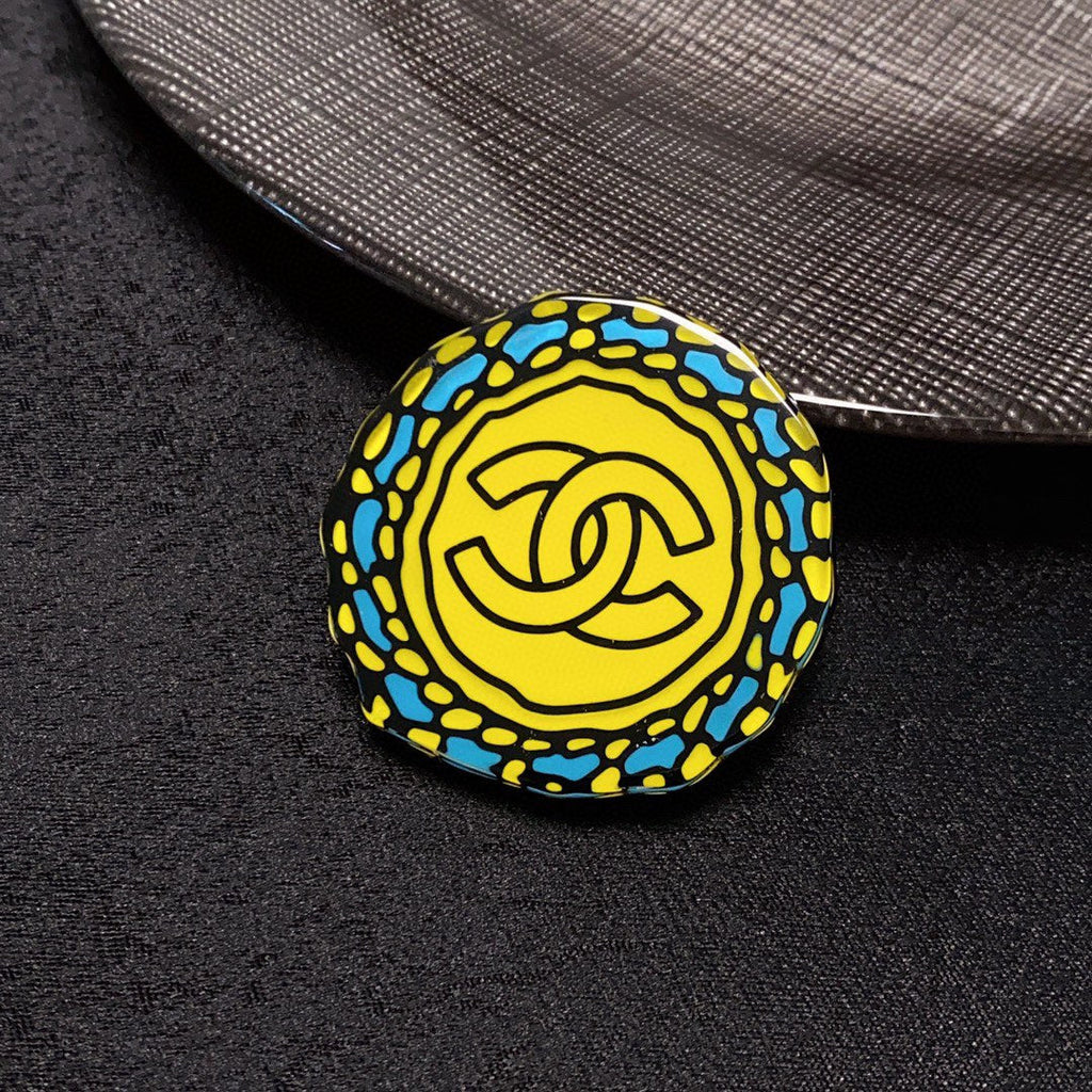 18K Chanel Color Brooch