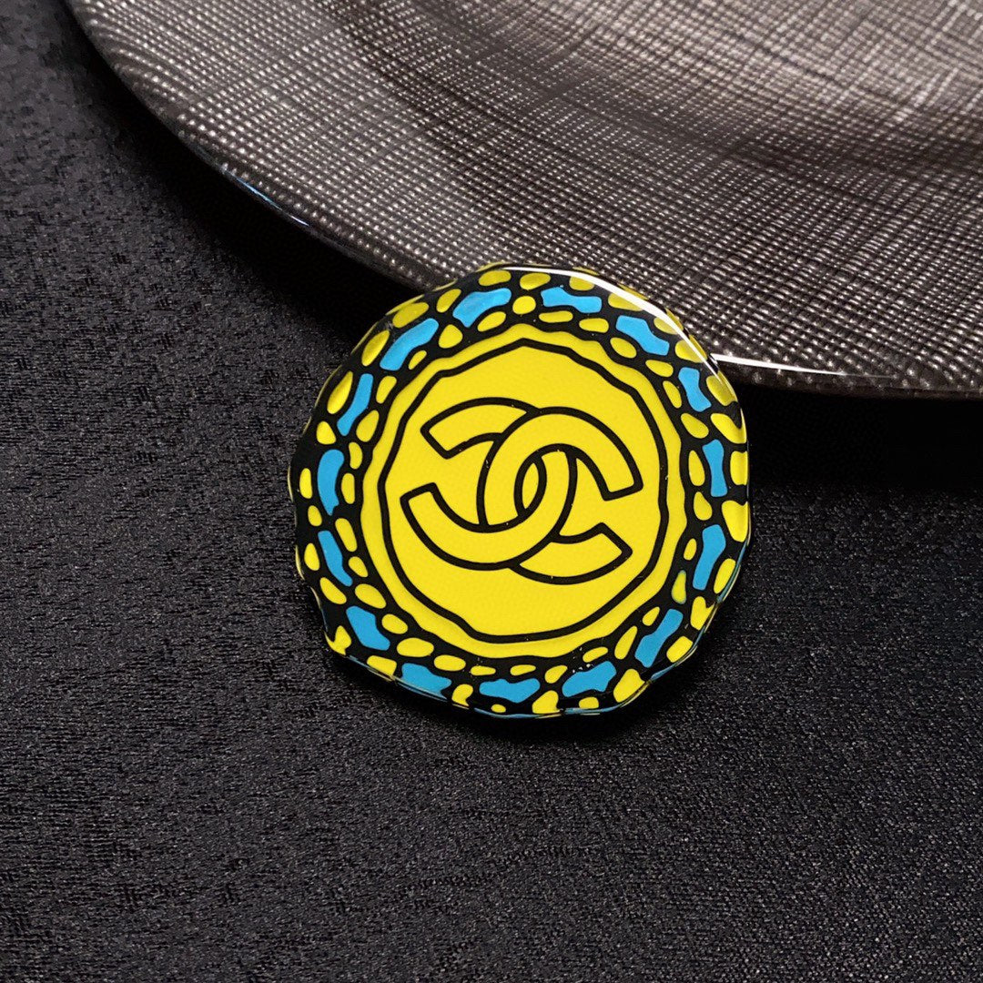 18K Chanel Color Brooch