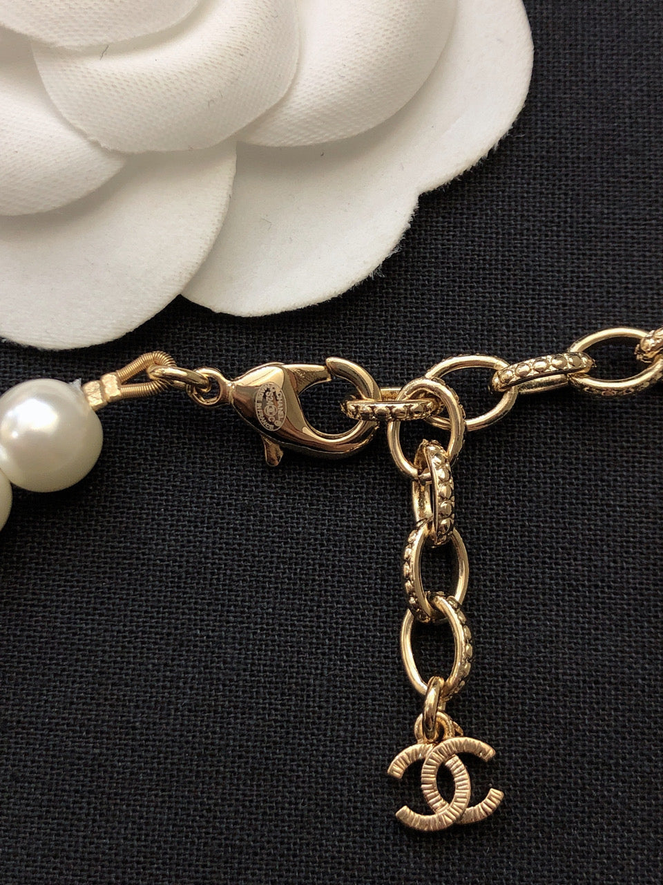 18K Chanel Script Pearls Chain Necklace