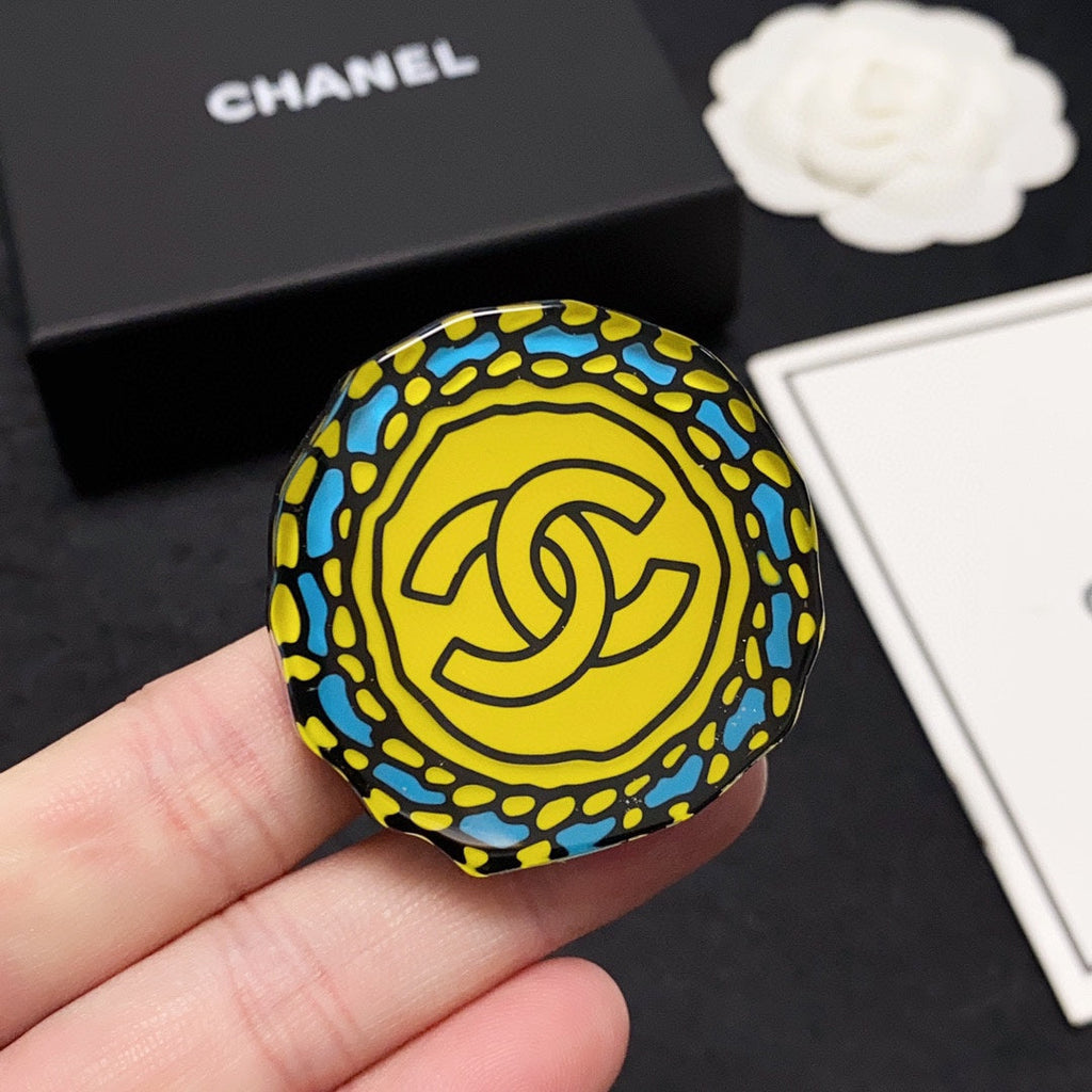 18K Chanel Color Brooch