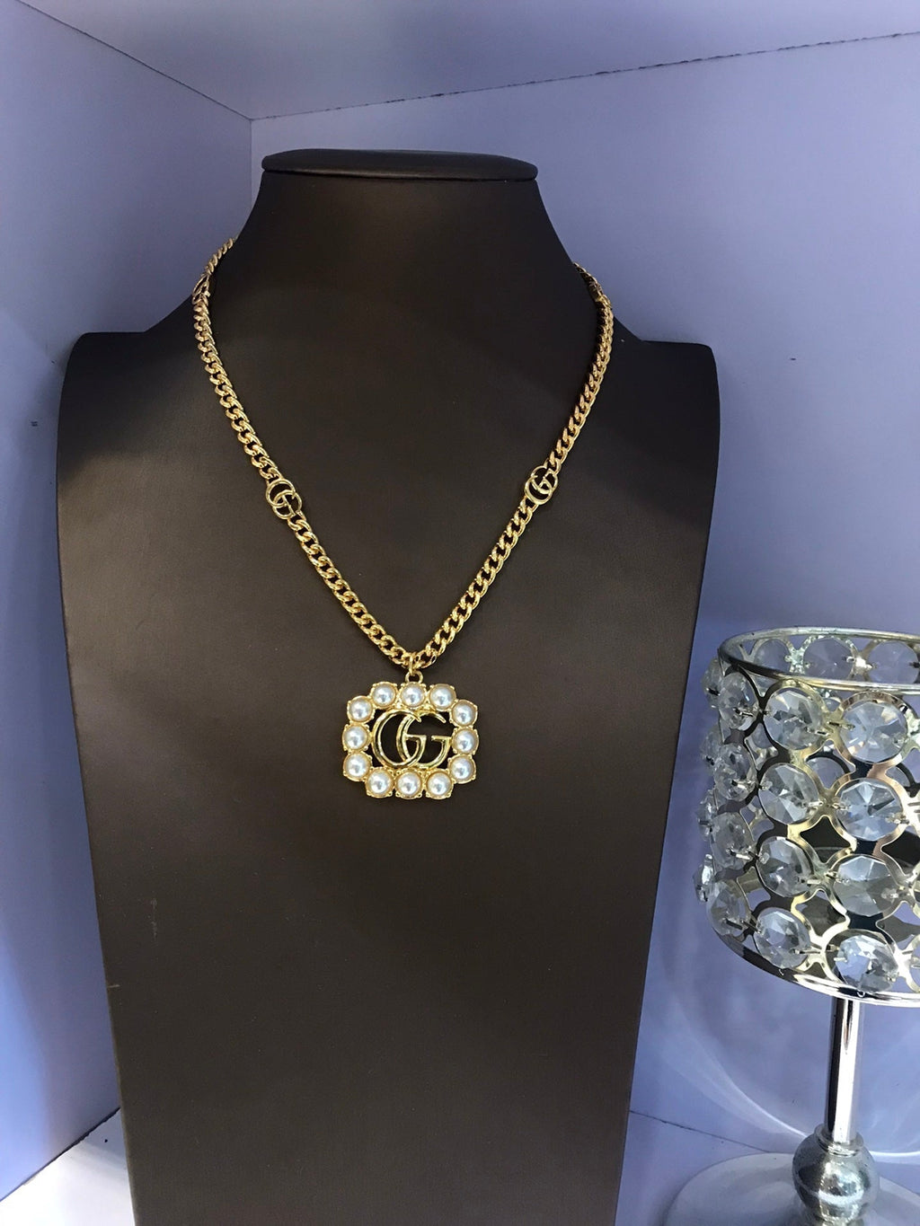 18K Gucci Double Pearl Double Gucci Necklace