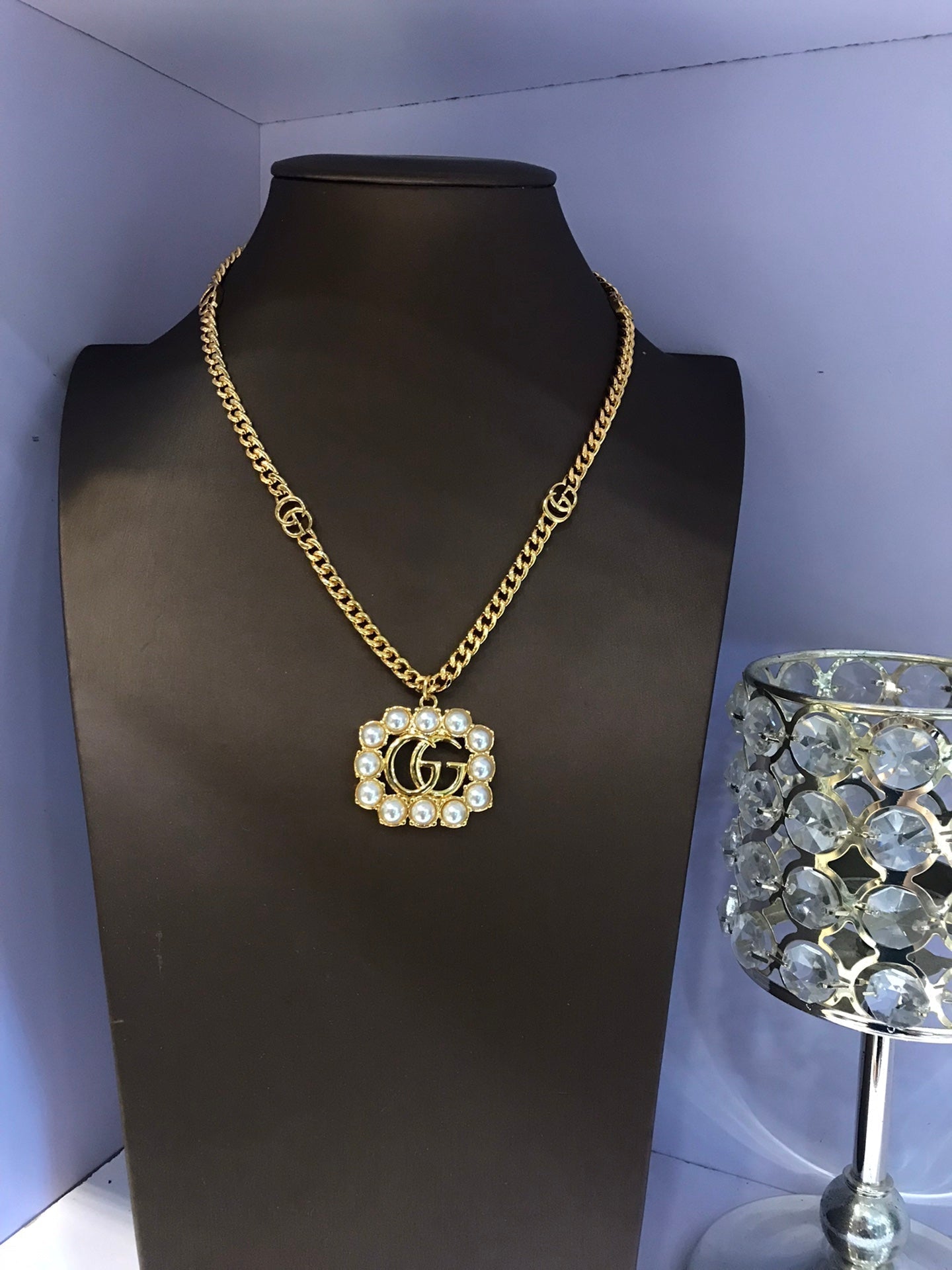 18K Gucci Double Pearl Double Gucci Necklace