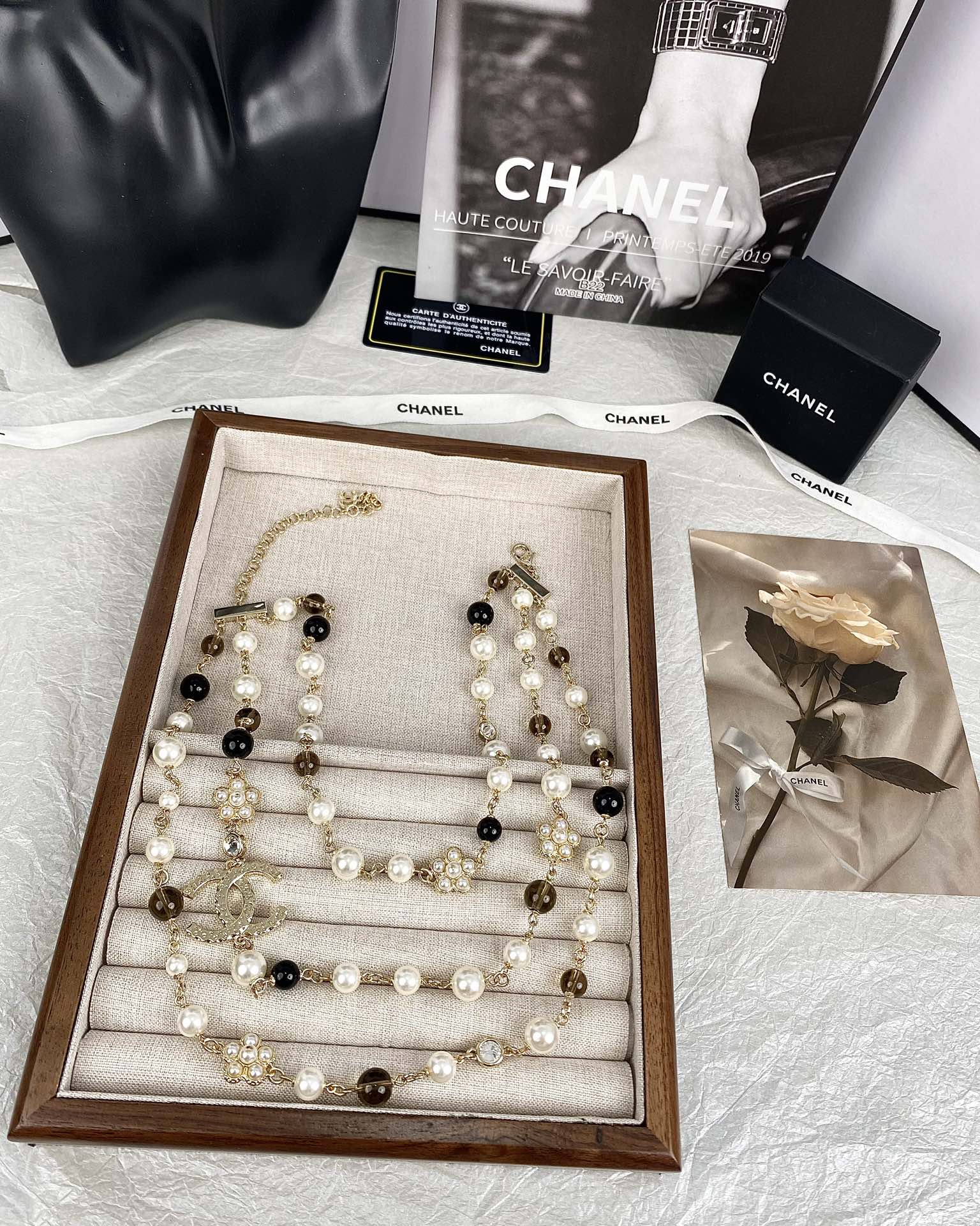 18K Chanel 24B Long Pearls Necklace