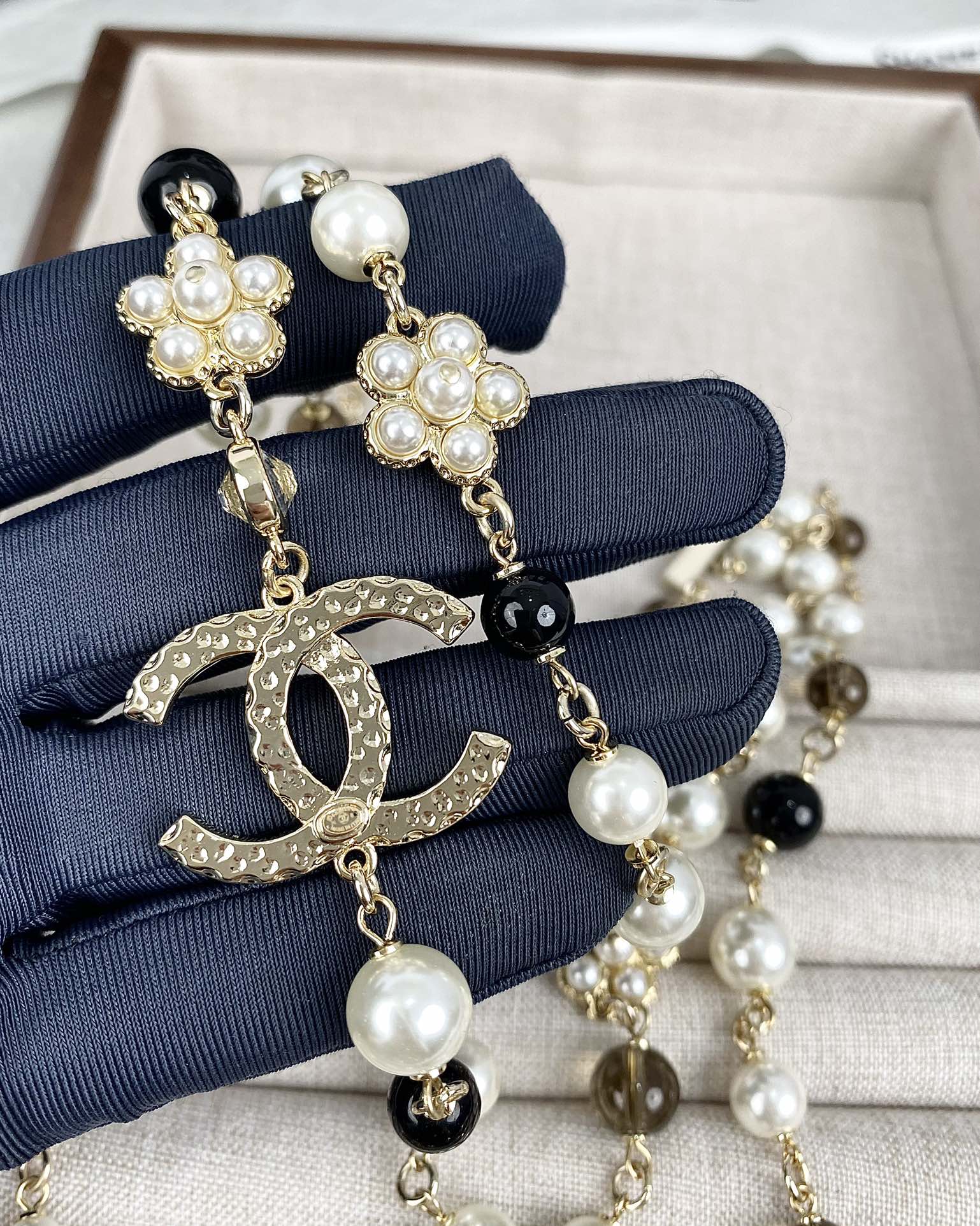 18K Chanel 24B Long Pearls Necklace