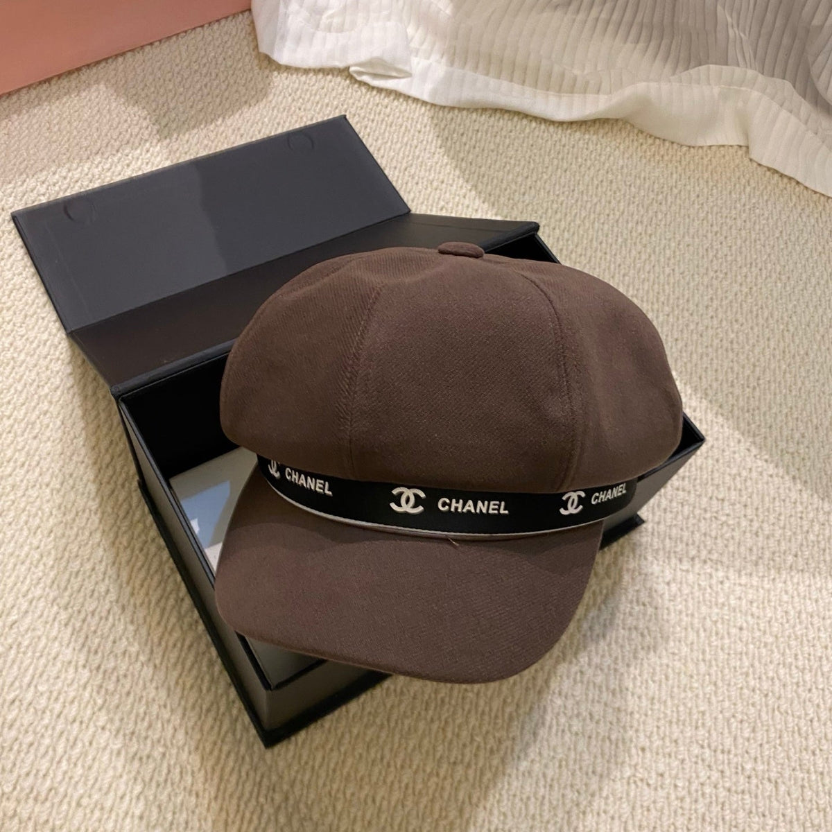 Korean-Style Chic Eight-Panel Baker Boy Cap